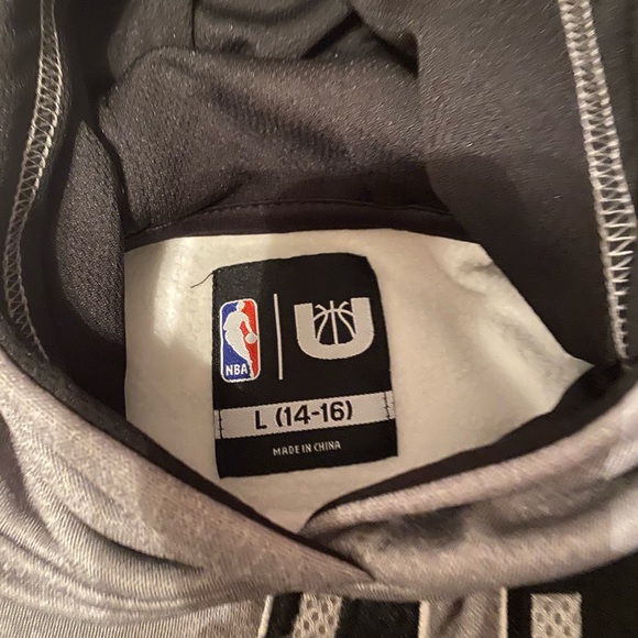 San Antonio Spurs Hoodie - Picture 1 of 2
